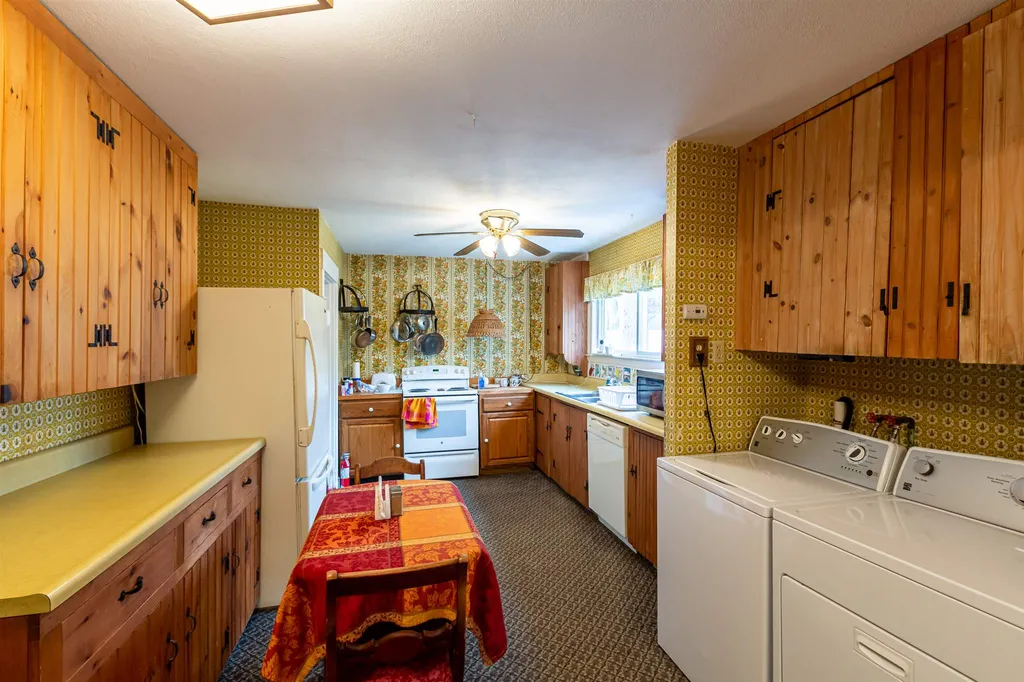 31 Big Rock Road Rye NH 03870
