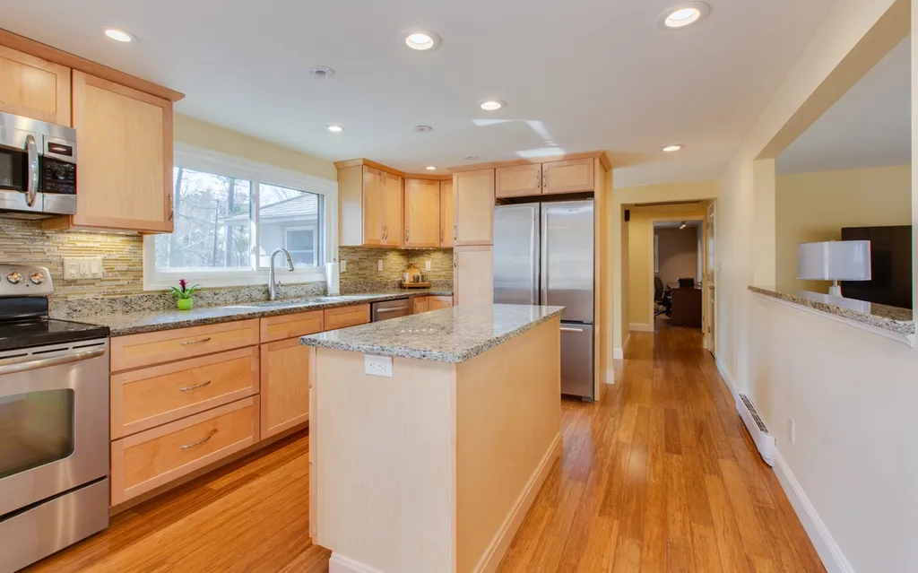 7 Walter Palmer Lane Salem NH 03079