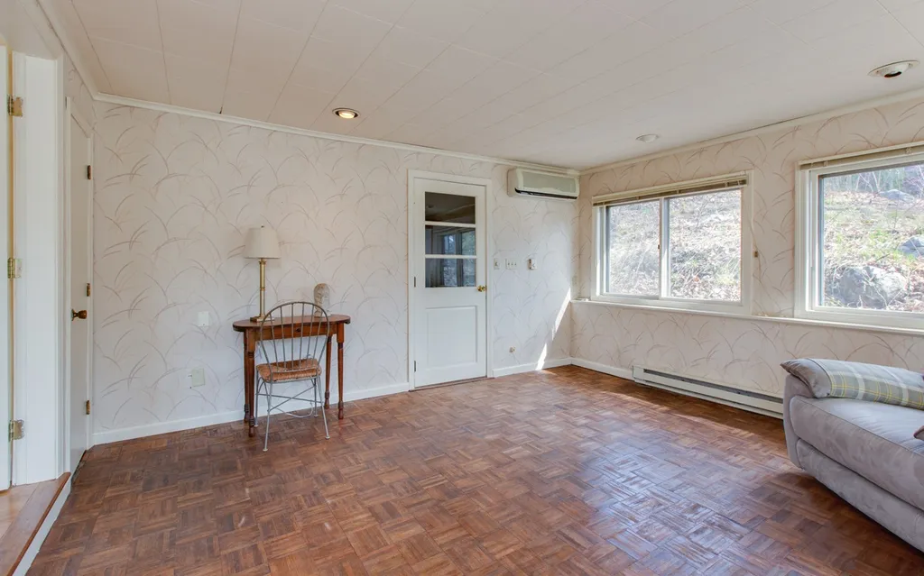 7 Walter Palmer Lane Salem NH 03079