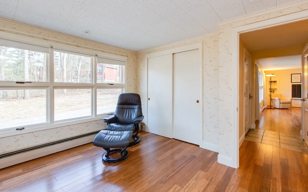 7 Walter Palmer Lane Salem NH 03079
