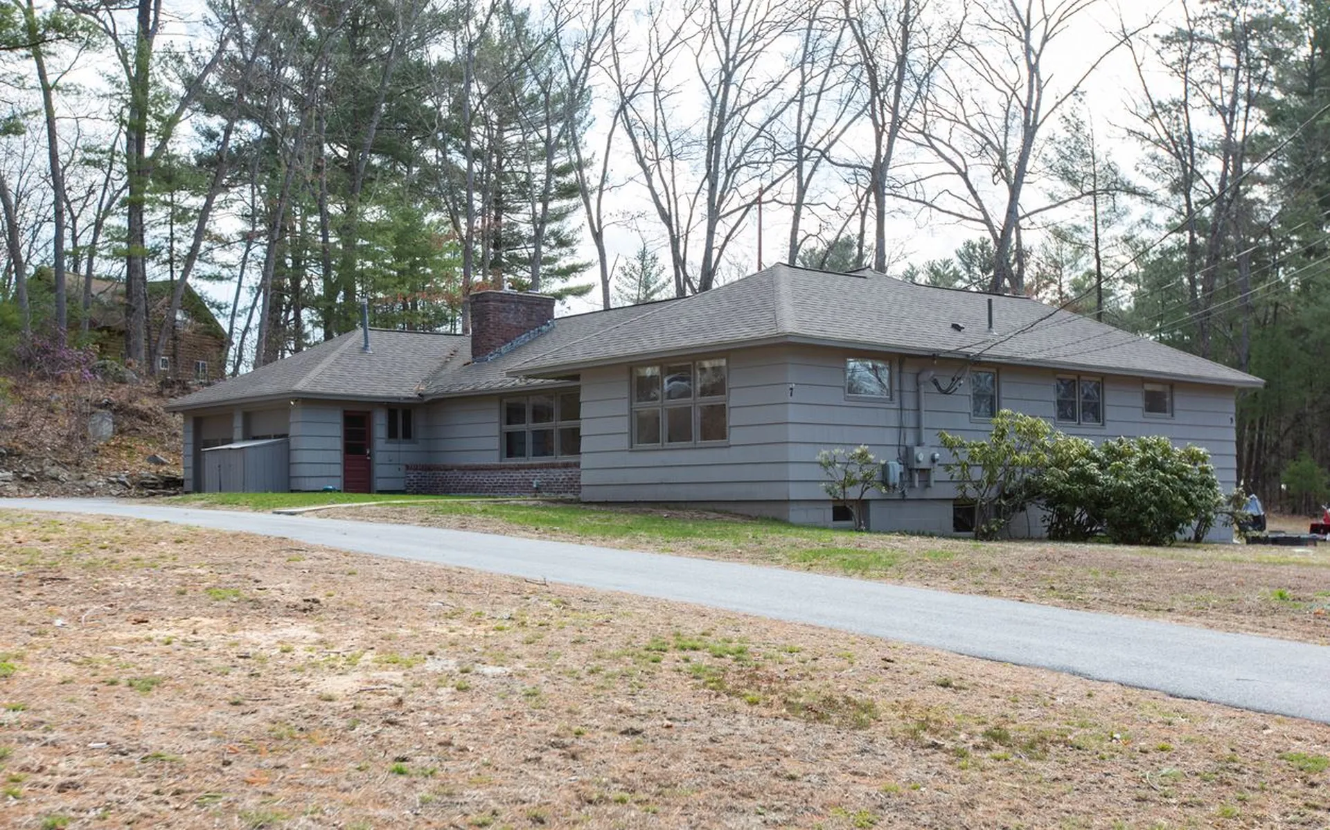 7 Walter Palmer Lane Salem NH 03079