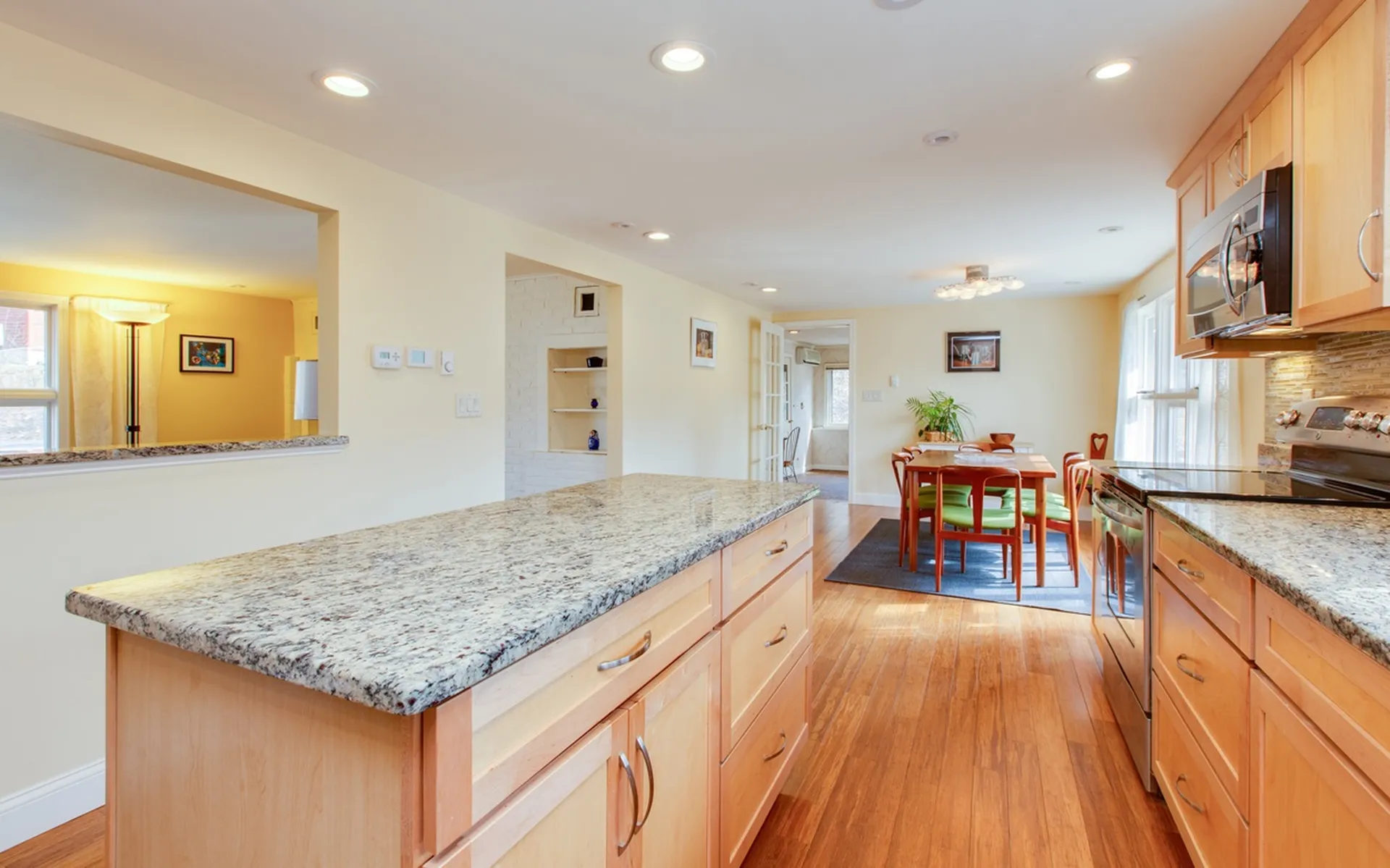 7 Walter Palmer Lane Salem NH 03079