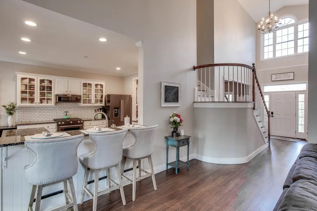 12 Warren Drive New Boston NH 03070