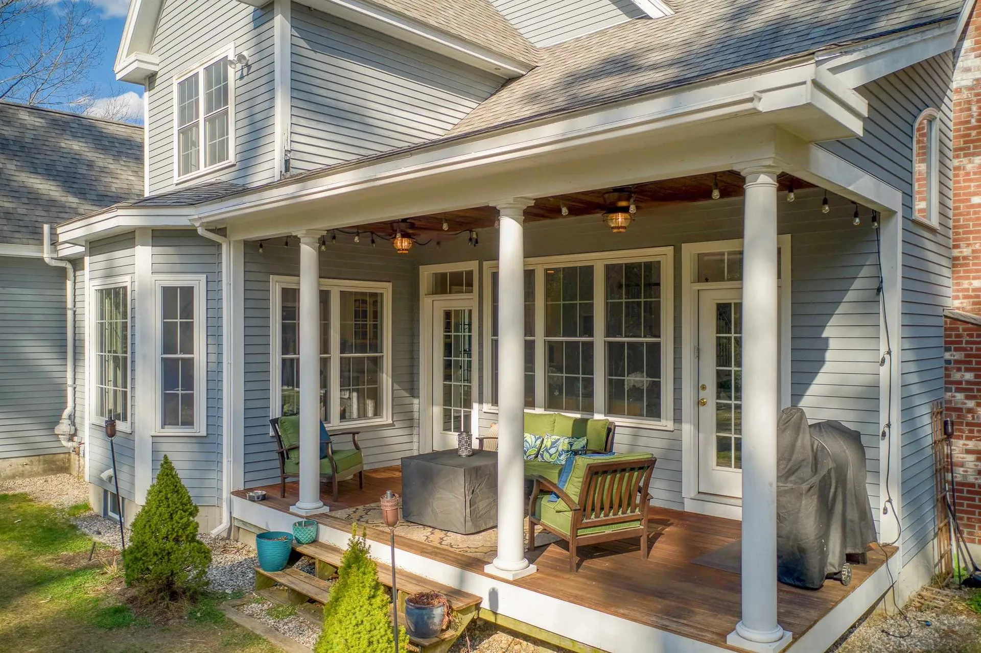 12 Warren Drive New Boston NH 03070