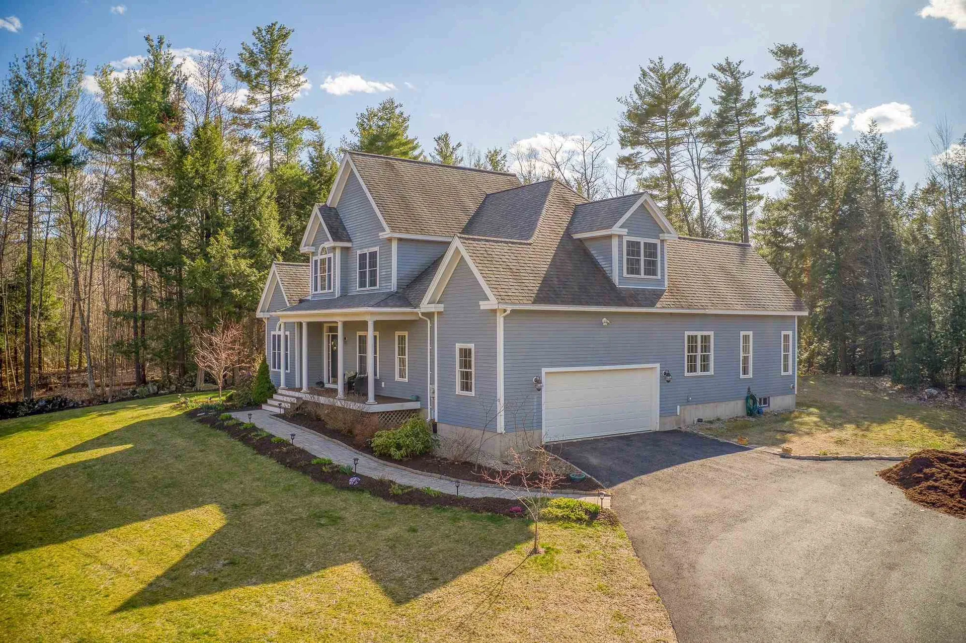 12 Warren Drive New Boston NH 03070