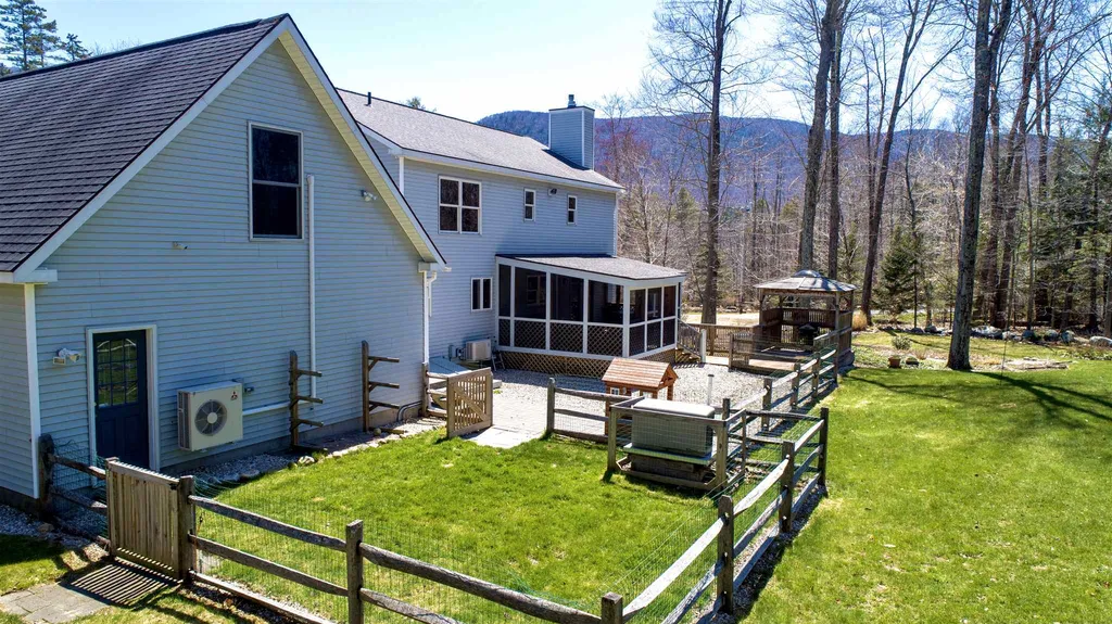 360 Mending Walls Road Manchester VT 05255