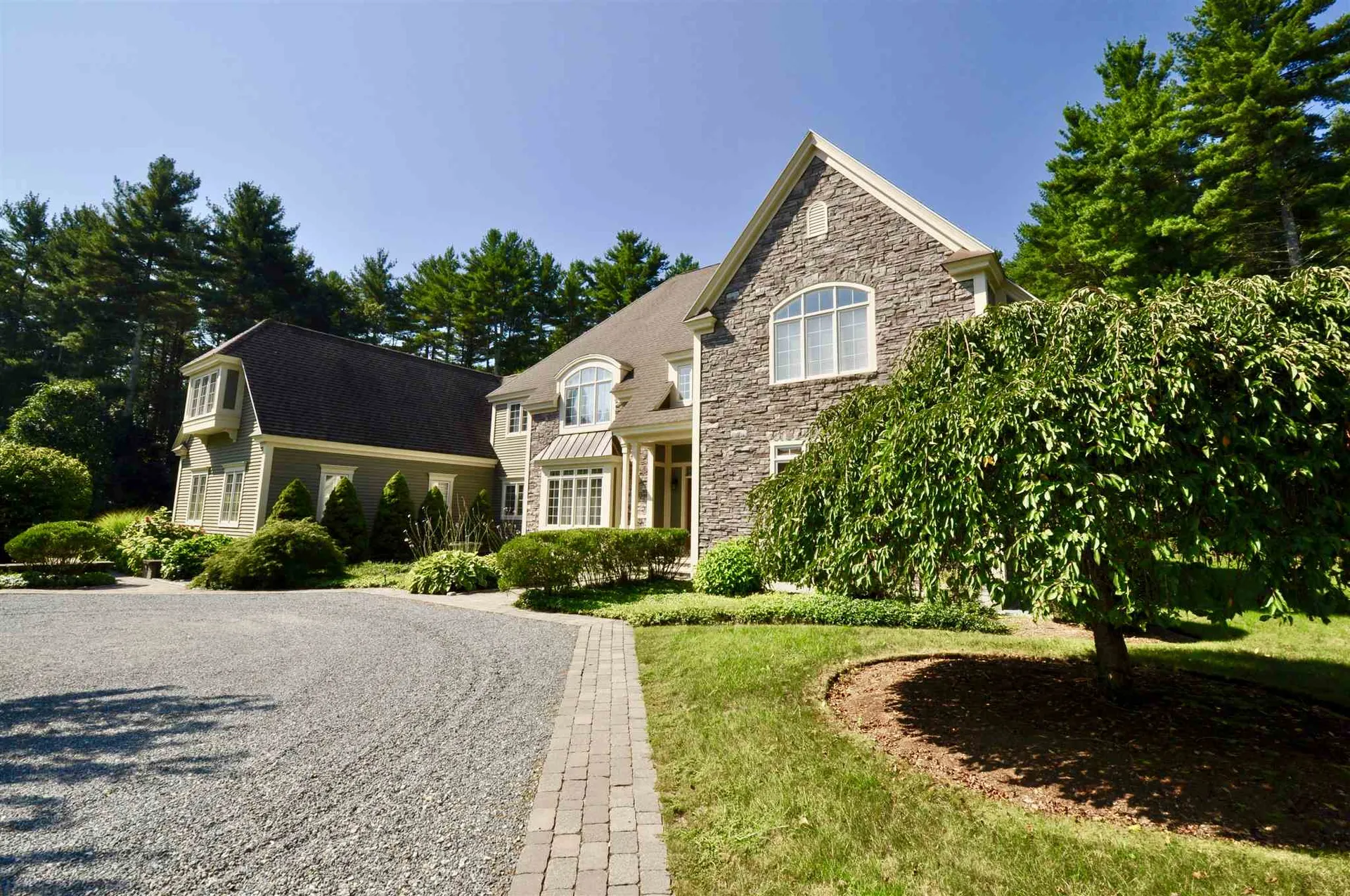 21 Cummings Lane Hollis NH 03049
