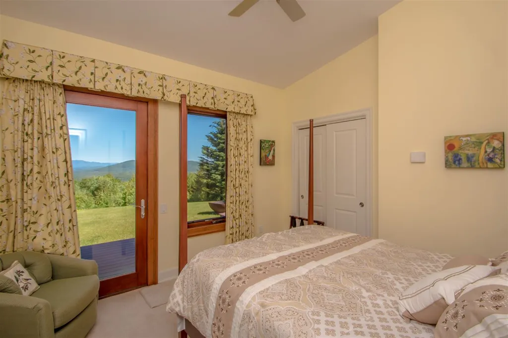 3 Pocket Mountain Road Ossipee NH 03864