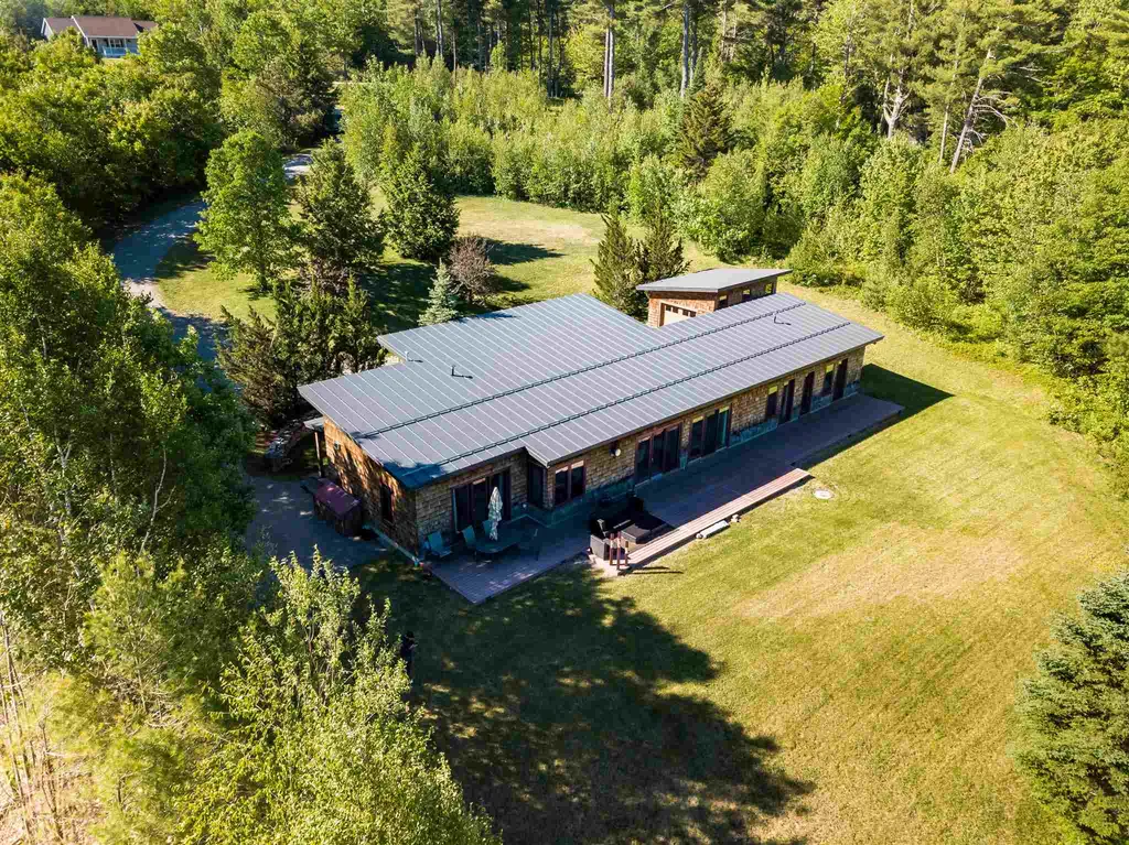 3 Pocket Mountain Road Ossipee NH 03864