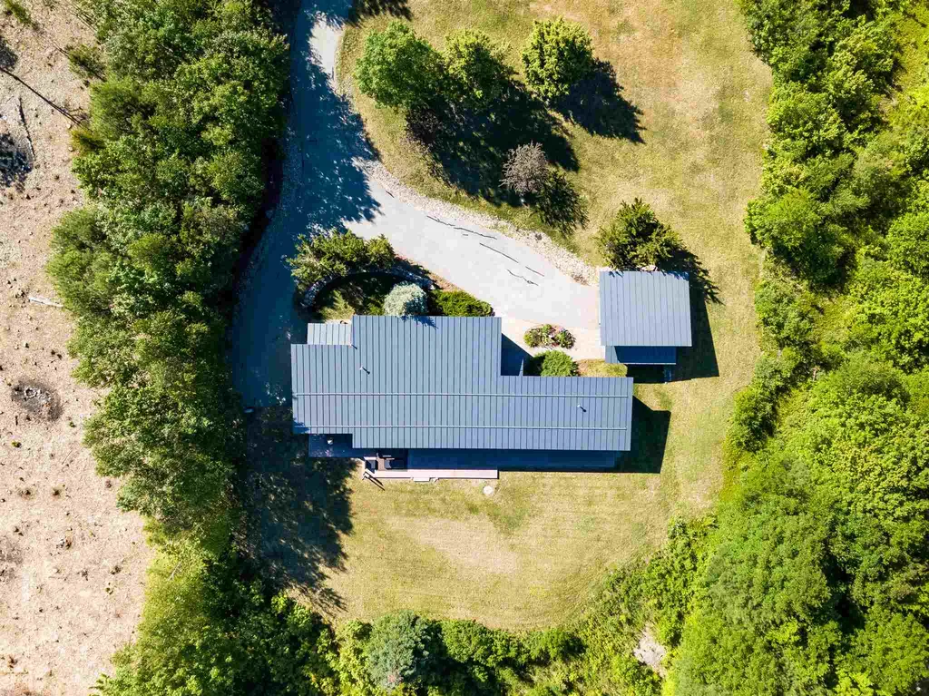 3 Pocket Mountain Road Ossipee NH 03864