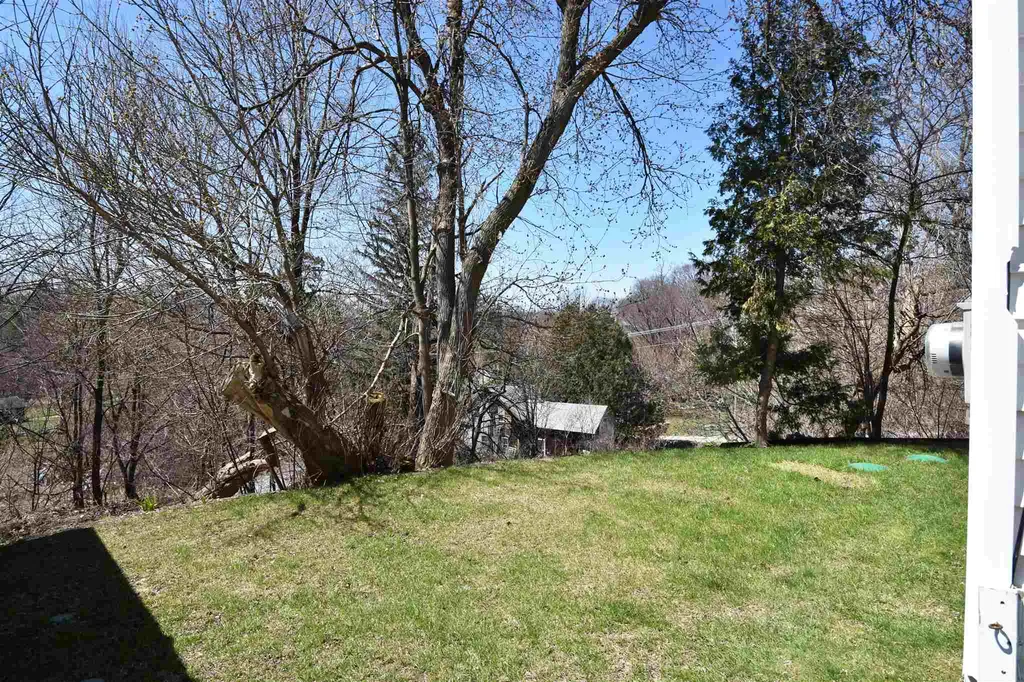 49 East Street Bristol VT 05443