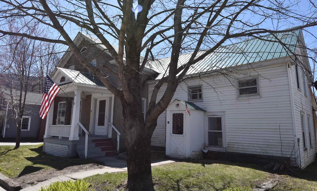 49 East Street Bristol VT 05443