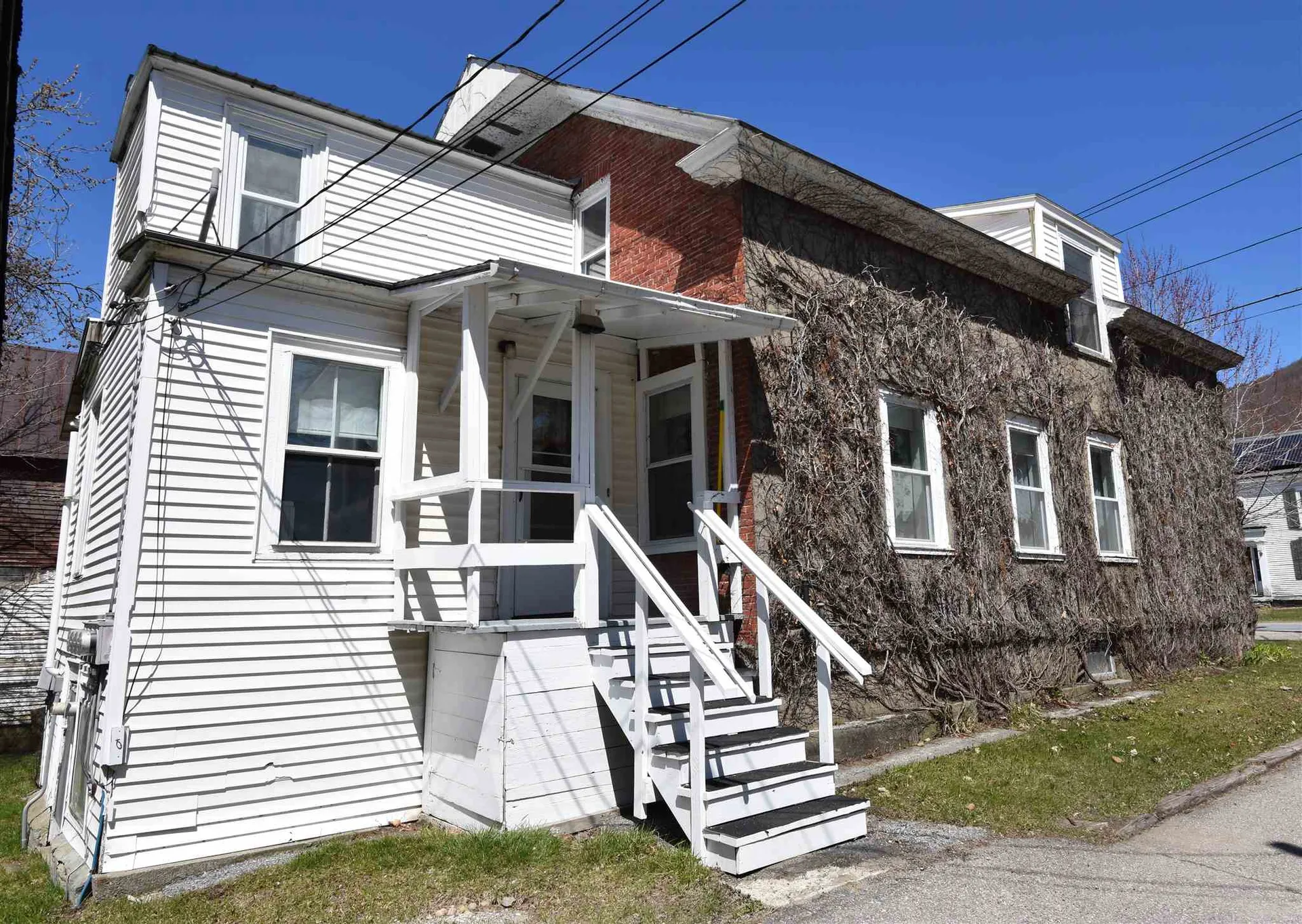 49 East Street Bristol VT 05443