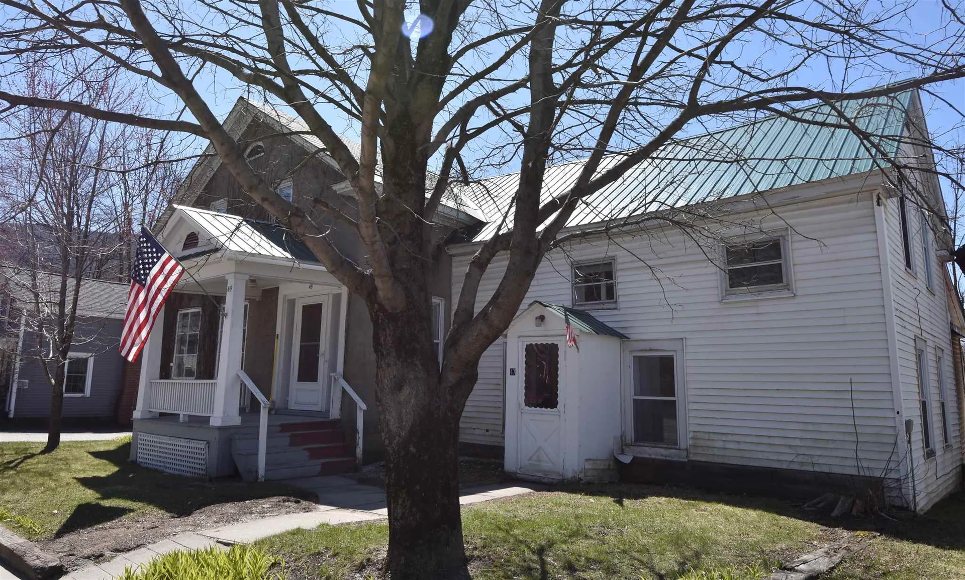 49 East Street Bristol VT 05443