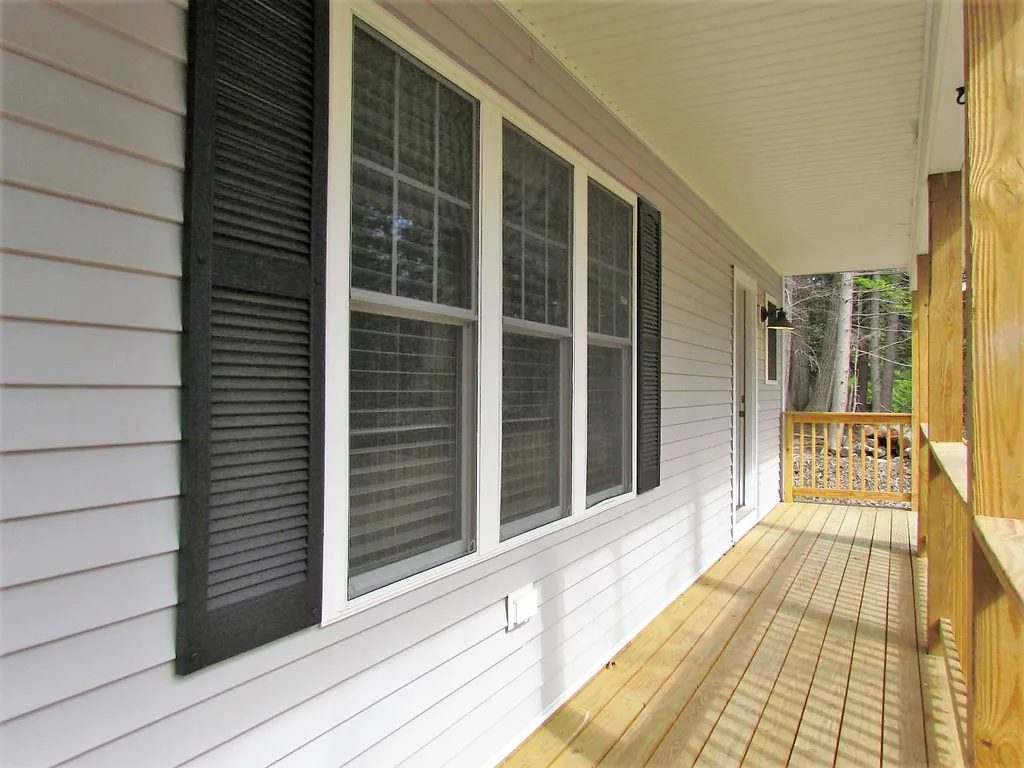 68 Rumford Drive Webster NH 03303