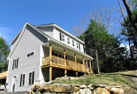 68 Rumford Drive Webster NH 03303