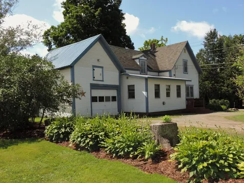 67 Eastern Avenue Newport Town VT 05857