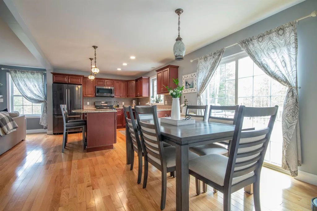 150a Emerald Drive Danville NH 03819