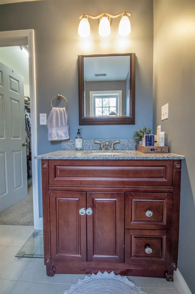 150a Emerald Drive Danville NH 03819