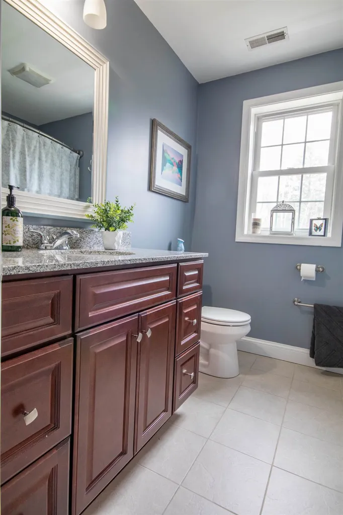 150a Emerald Drive Danville NH 03819