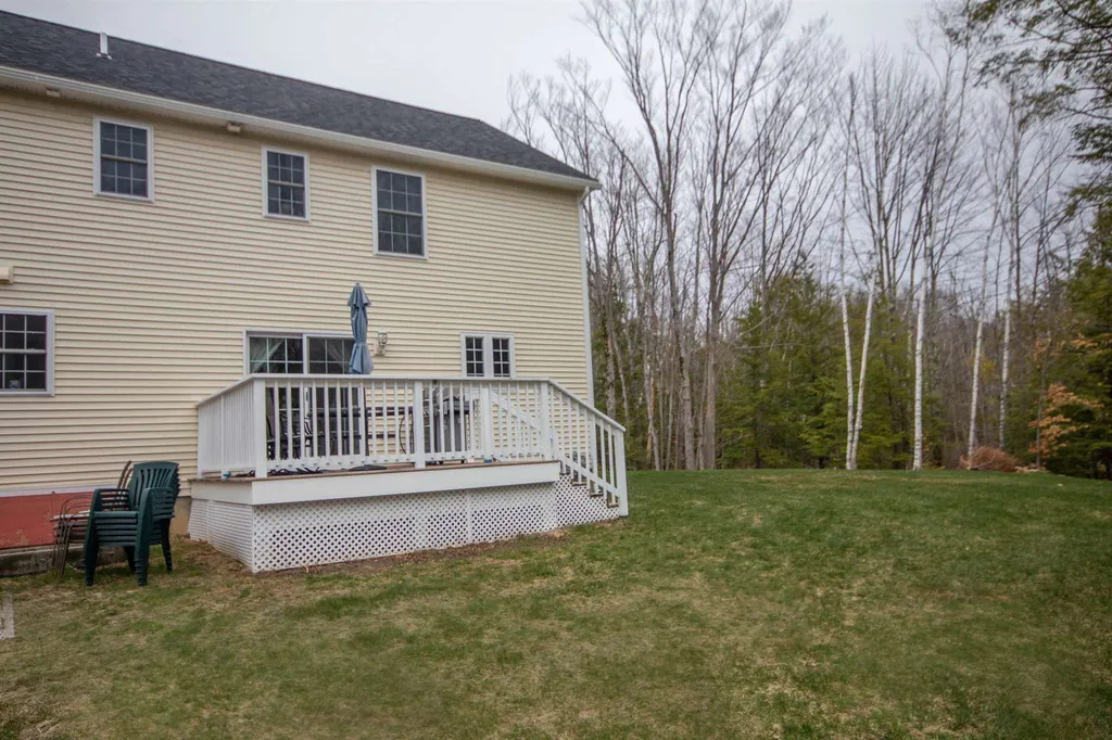 150a Emerald Drive Danville NH 03819