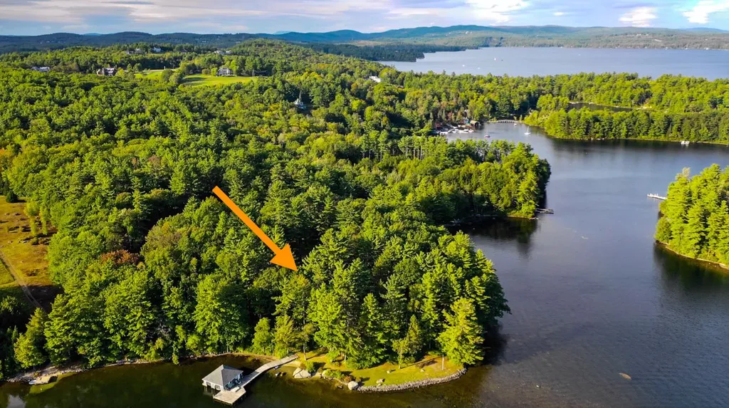 68 Burkehaven Lane Sunapee NH 03782