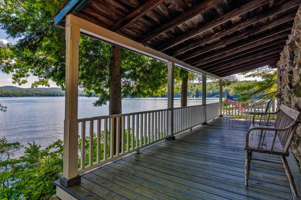 68 Burkehaven Lane Sunapee NH 03782