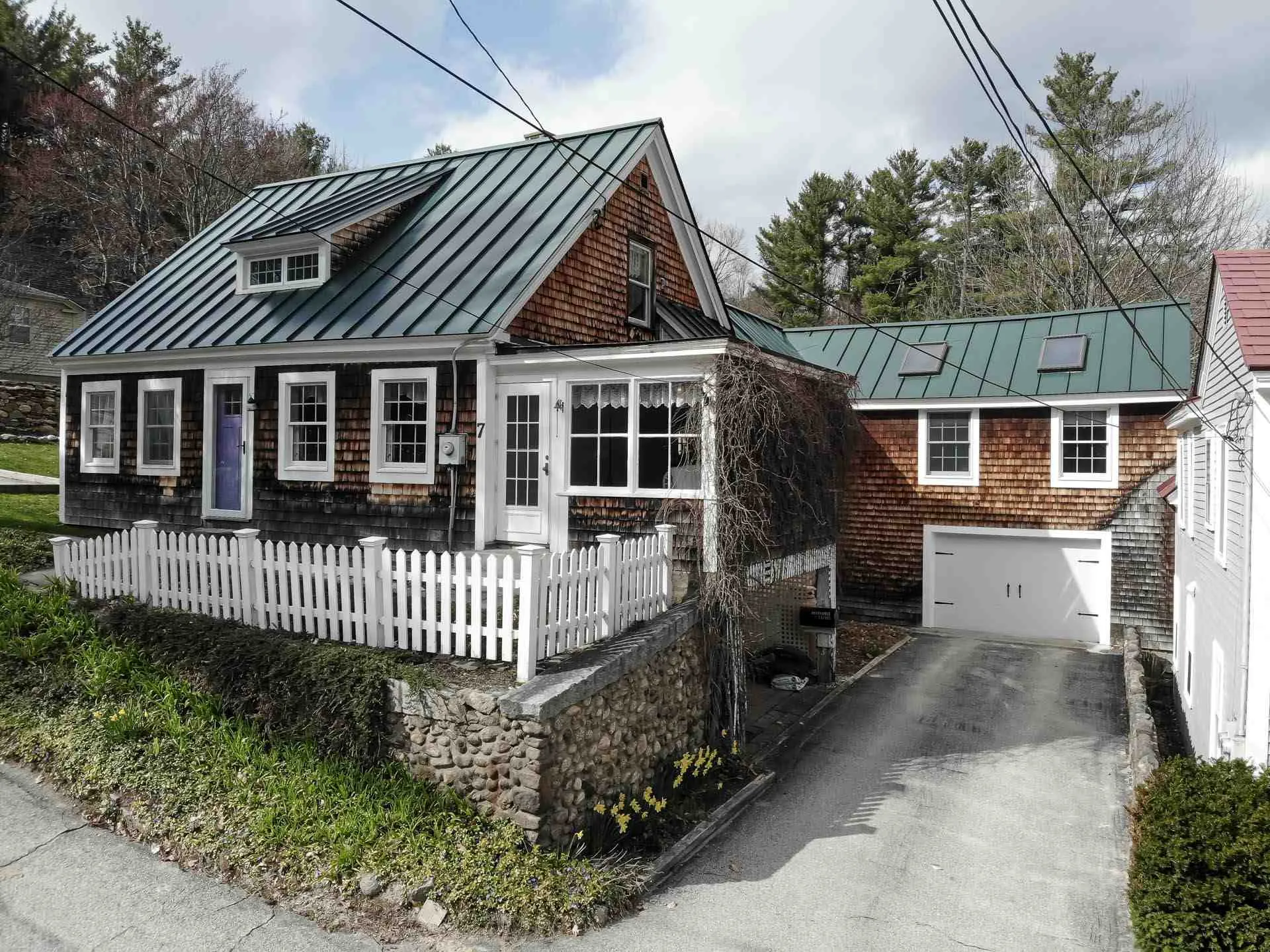 7 Laurel Street Peterborough NH 03458