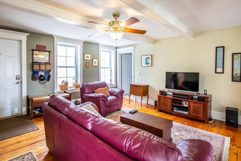 567 Bullock Road Georgia VT 05468
