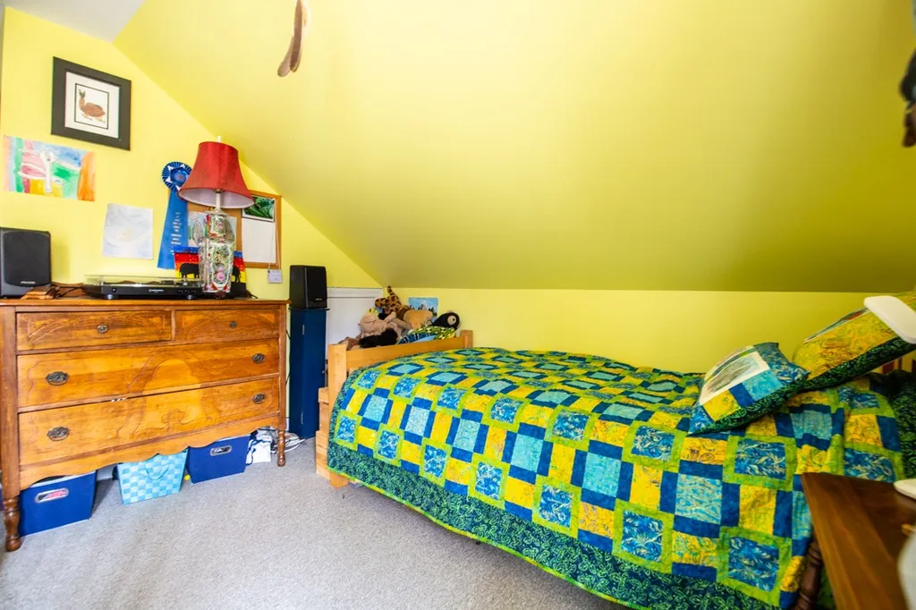 567 Bullock Road Georgia VT 05468