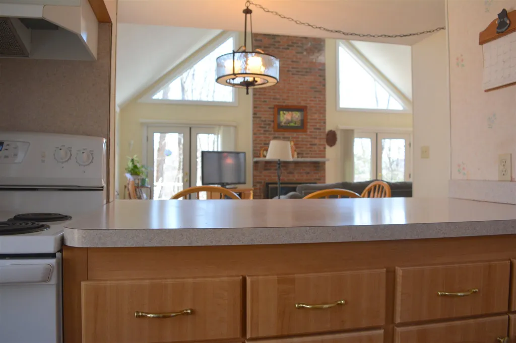 54 Brookridge Drive Grantham NH 03753
