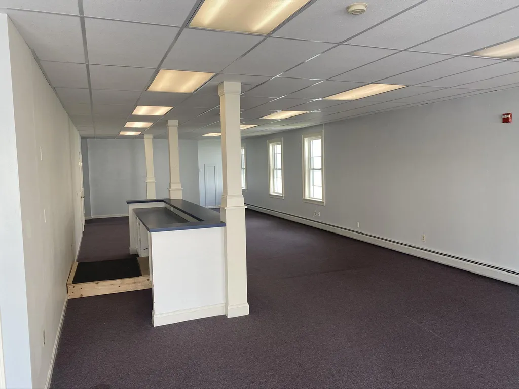 13 High Street Hampton NH 03842