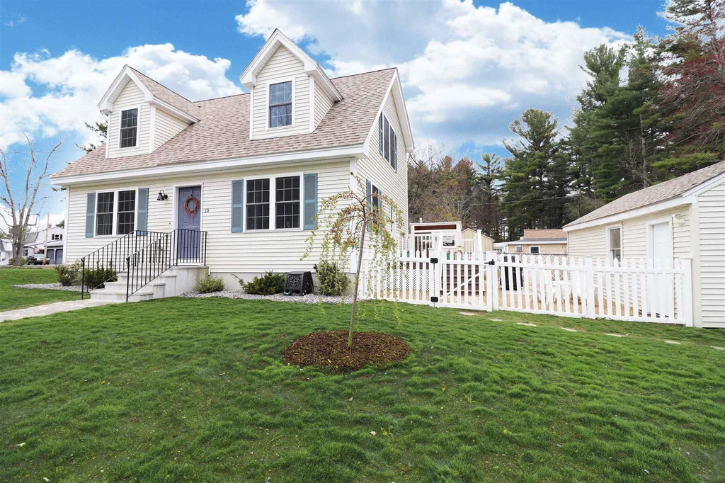 10 Mclaughlin Avenue Salem NH 03079