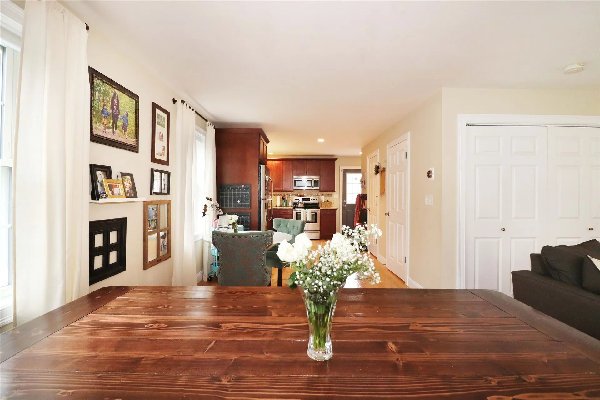 10 Mclaughlin Avenue Salem NH 03079