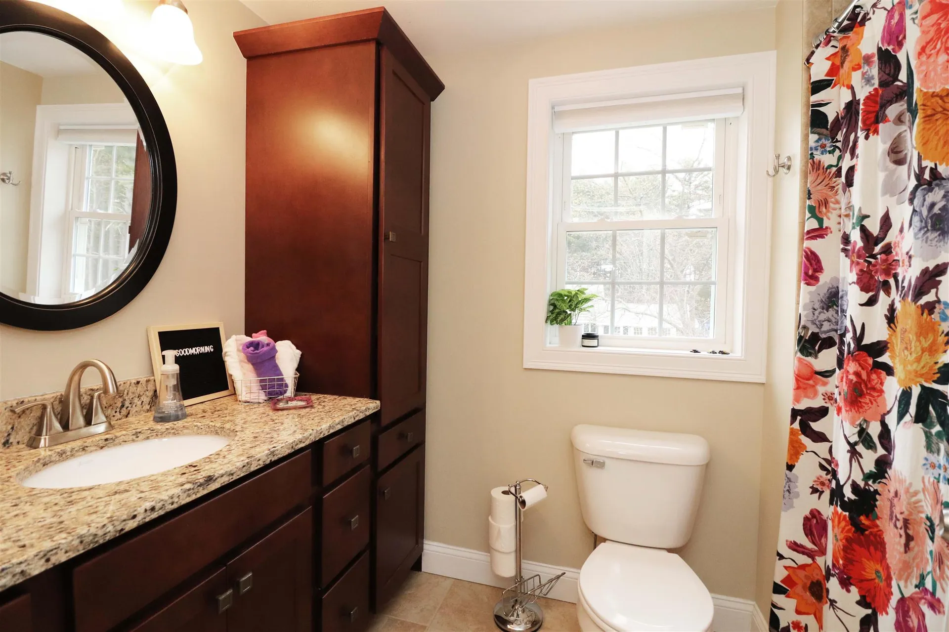 10 Mclaughlin Avenue Salem NH 03079