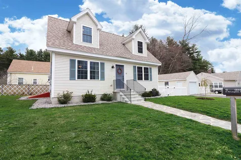 10 Mclaughlin Avenue Salem NH 03079