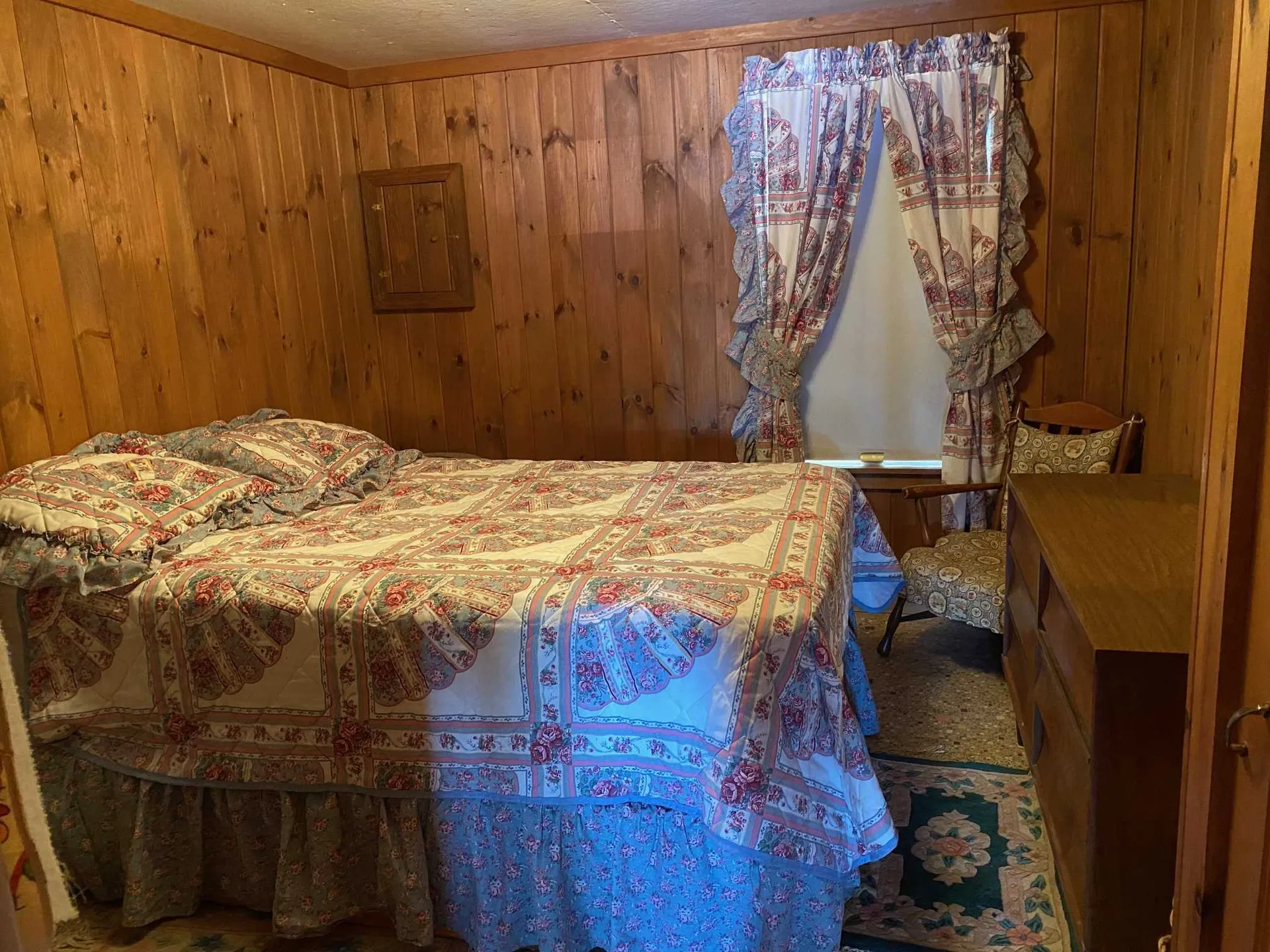 28 Shore Drive Northwood NH 03261