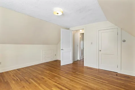 12 Fairview Drive Portsmouth NH 03801