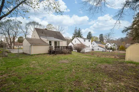 12 Fairview Drive Portsmouth NH 03801