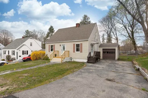 12 Fairview Drive Portsmouth NH 03801