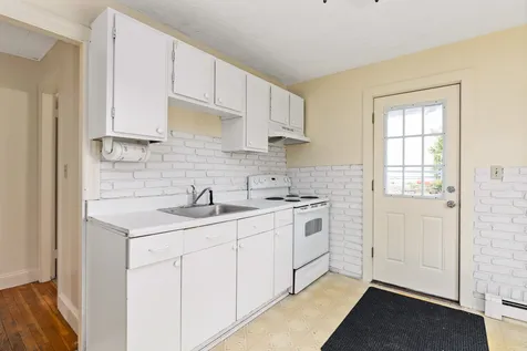 12 Fairview Drive Portsmouth NH 03801