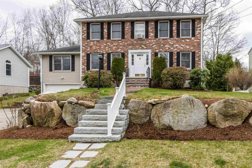 57 Barrett Street Manchester NH 03104