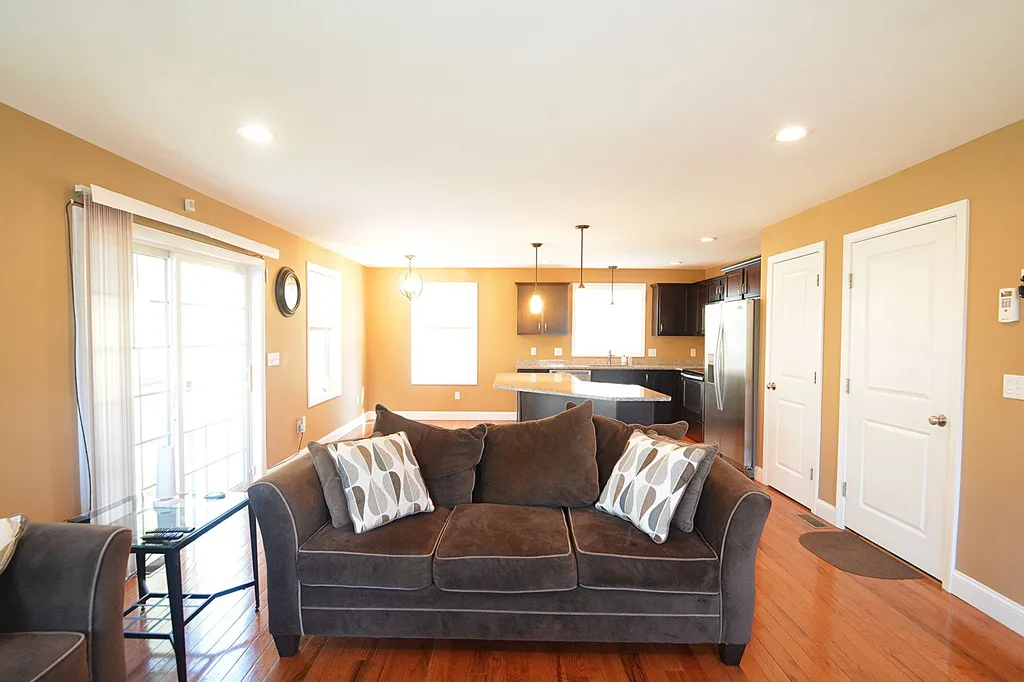 46 Constitution Way Rochester NH 03867