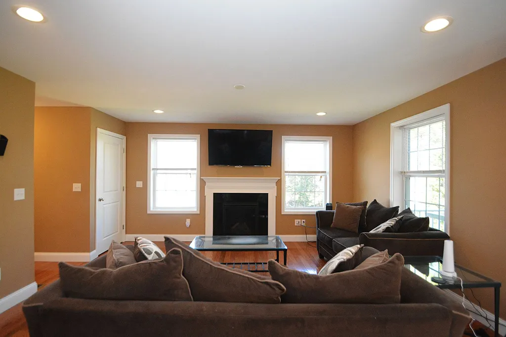 46 Constitution Way Rochester NH 03867