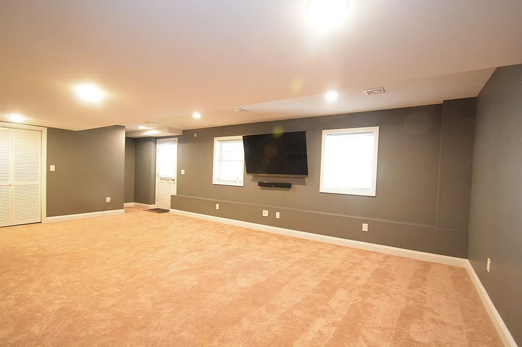 46 Constitution Way Rochester NH 03867