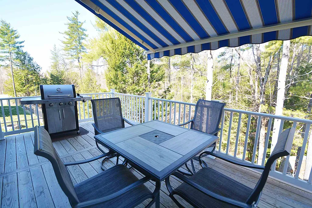 46 Constitution Way Rochester NH 03867