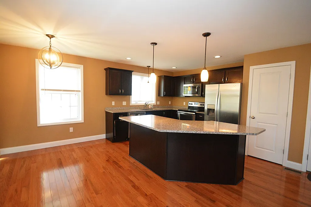 46 Constitution Way Rochester NH 03867