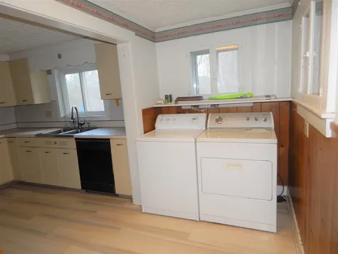 25 Sherwin Avenue Windsor VT 05089