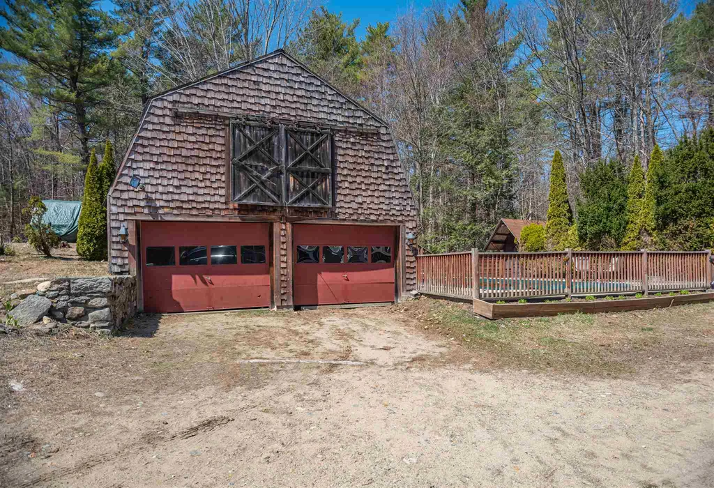 218 Milton Road Rochester NH 03868-8712