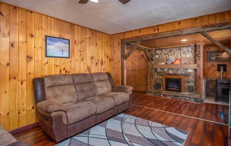 218 Milton Road Rochester NH 03868-8712